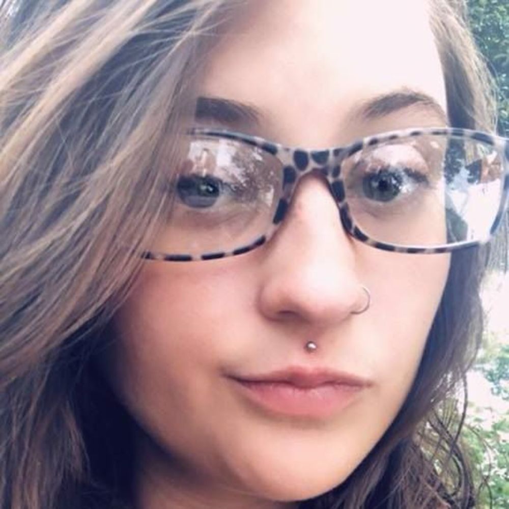 Meet your Posher, Katie